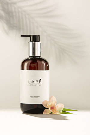 LAPĒ Collection Sakura Sea Breeze mydło do rąk 300 ml