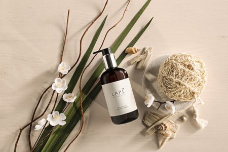 LAPĒ Collection Sakura Sea Breeze szampon i żel do mycia ciała 300 ml